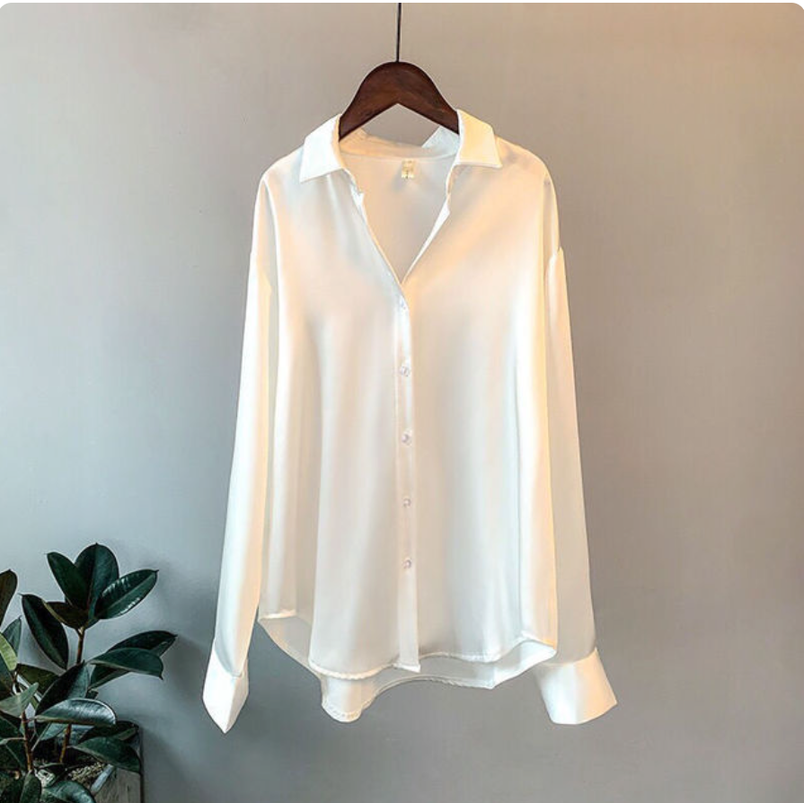 Pia™ - Satijnen blouse voor dames