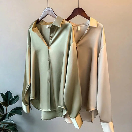 Pia™ - Satijnen blouse voor dames